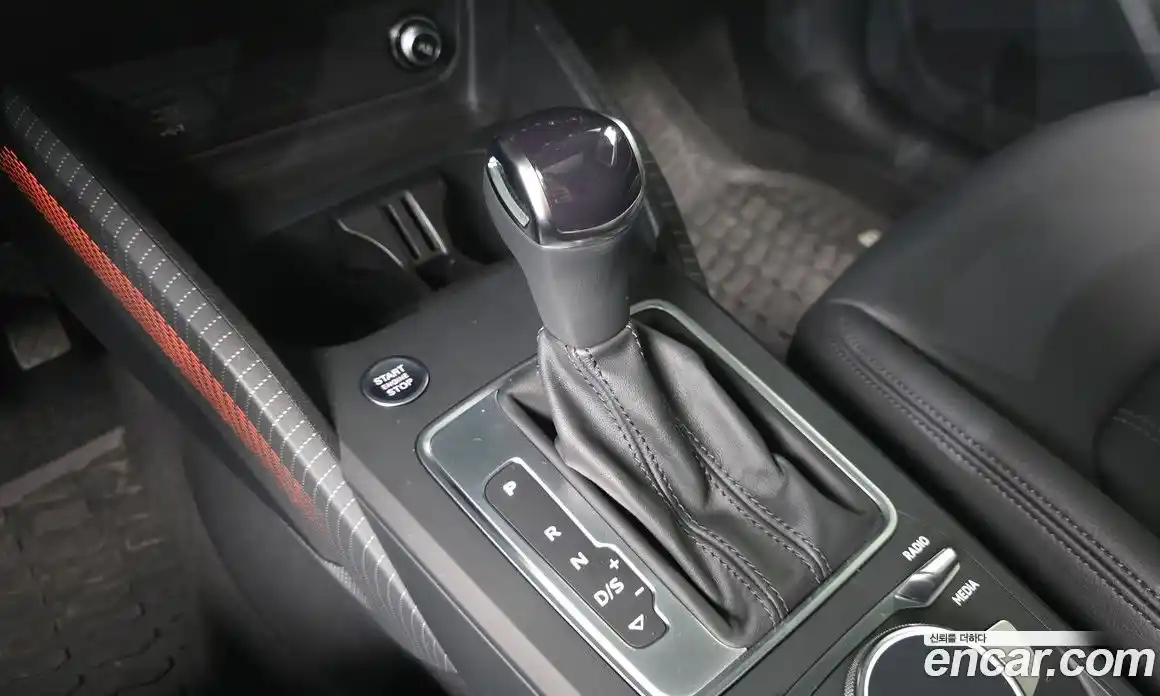 Audi Q2 2023 2.0 Автомат в Москве № 764807, фото 9