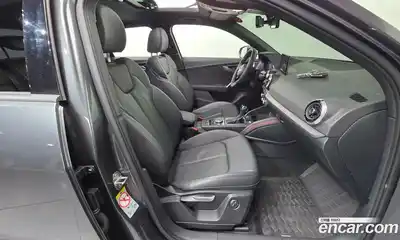 Audi Q2 2023 2.0 Автомат в Москве № 764807, миниатюра 10