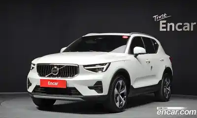 Volvo XC40, 2023
