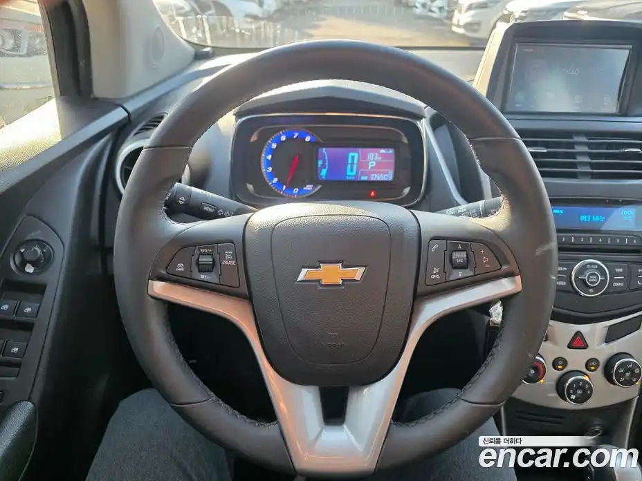 Chevrolet Trax 2015 1.4 Автомат в Москве № 78572, фото 20
