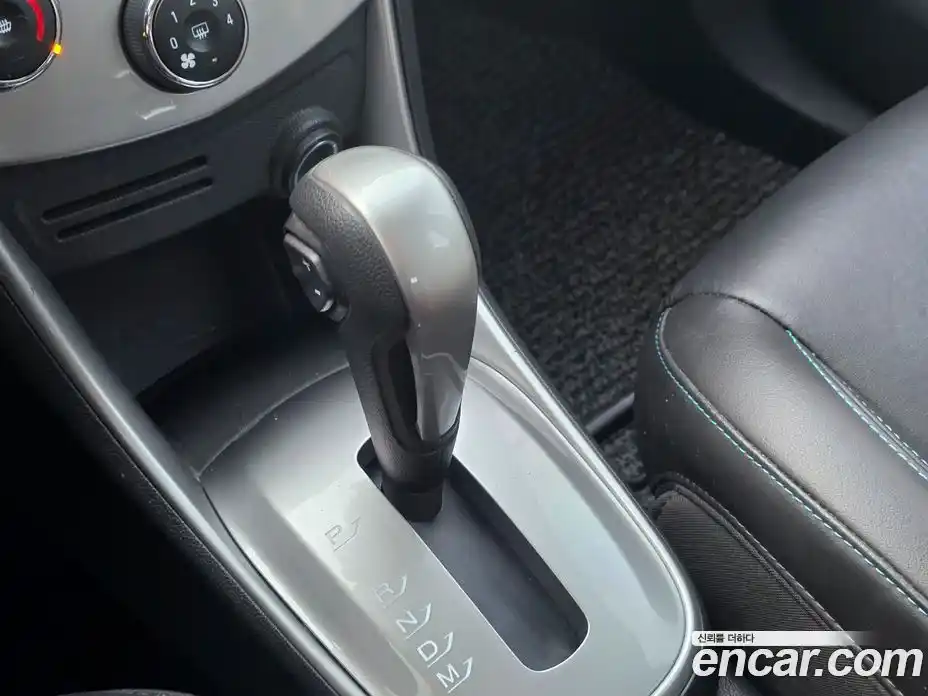 Chevrolet Trax 2015 1.4 Автомат в Москве № 78572, фото 9