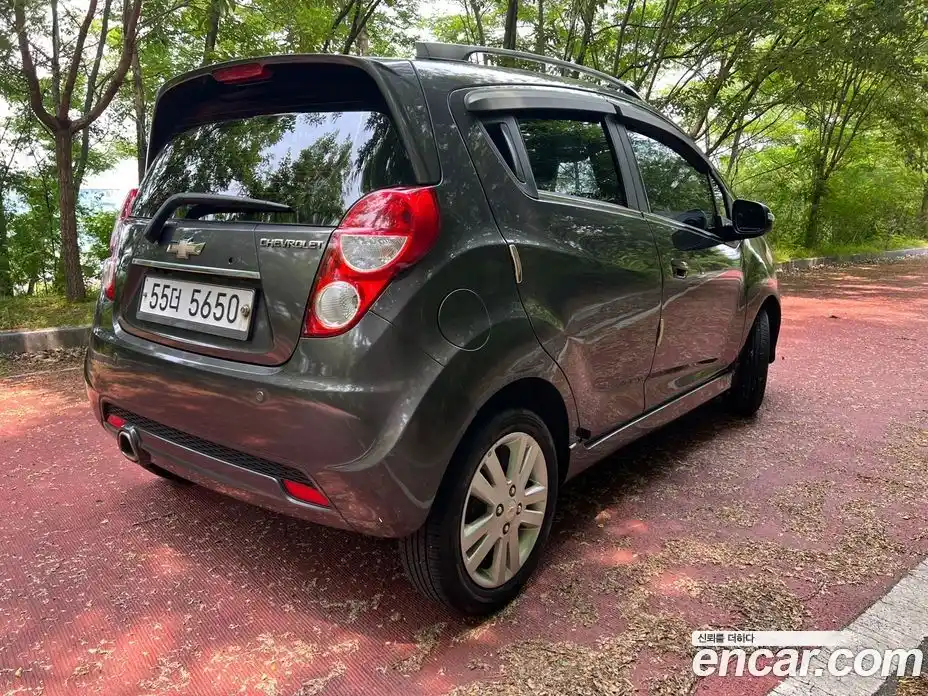 Chevrolet Spark 2014 1.0 Механическая в Москве № 105717, фото 6