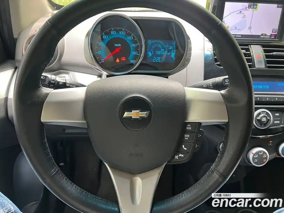 Chevrolet Spark 2014 1.0 Механическая в Москве № 105717, фото 10