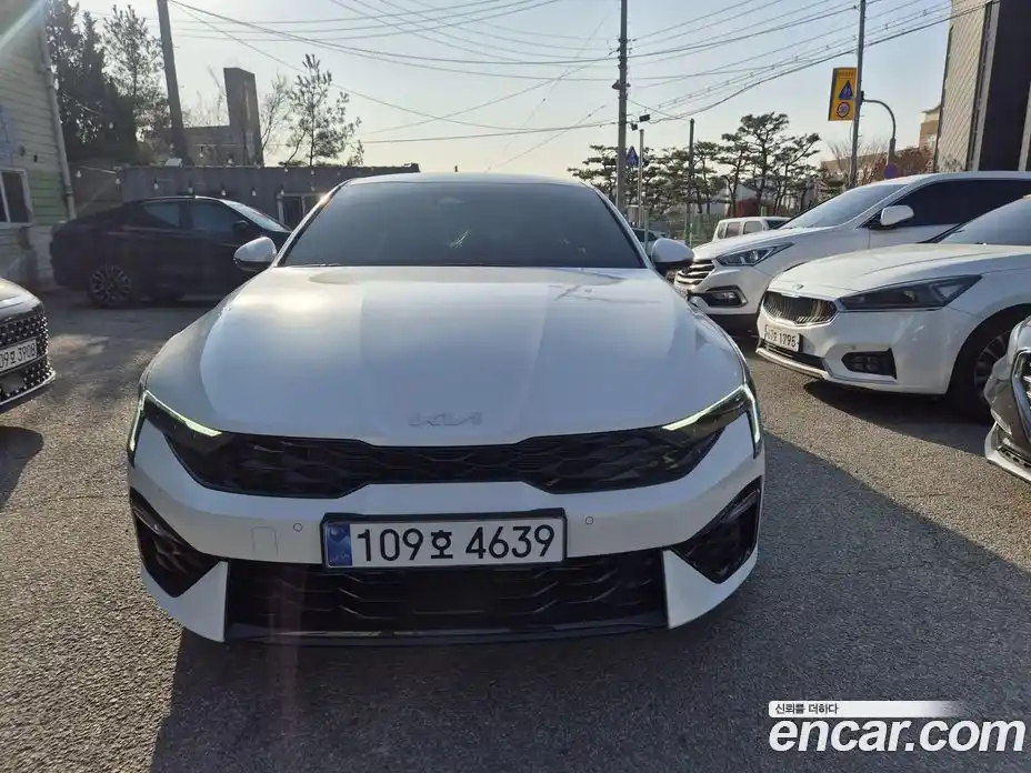 Kia K5 2025 2.0 Автомат в Москве № 113957, фото 1