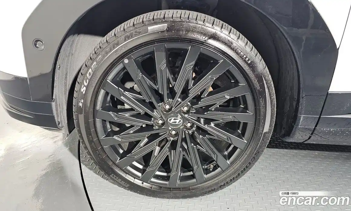 Hyundai Santa Fe 2023 2.5 Автомат в Москве № 117897, фото 4