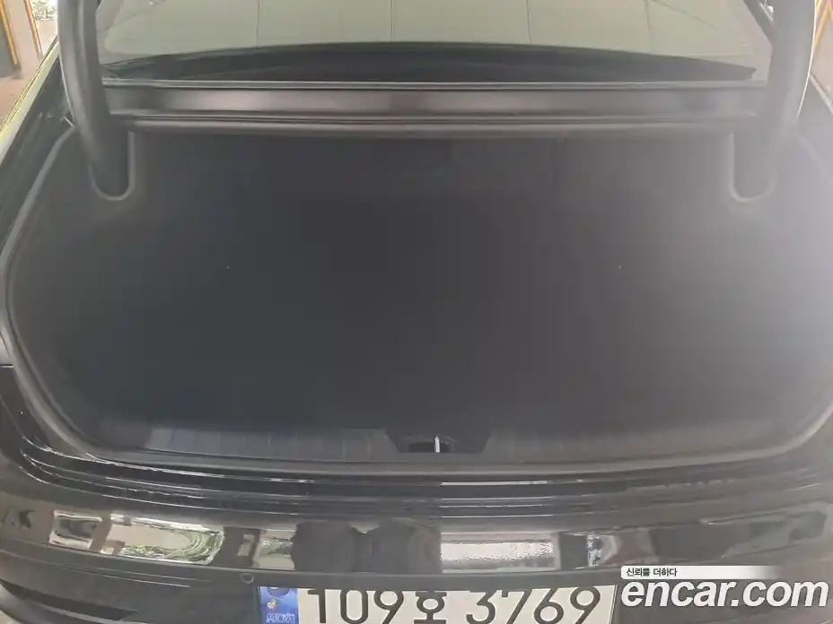 Hyundai Grandeur 2024 1.6 Автомат в Москве № 126715, фото 13