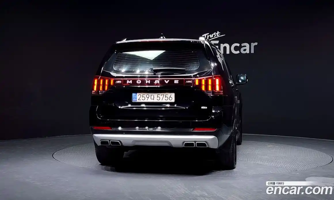 Kia Mohave 2023 3.0 Автомат в Москве № 133764, фото 4