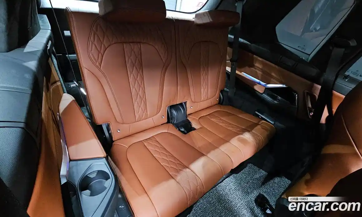 BMW X7 2022 3.0 гидро в Москве № 187605, фото 12