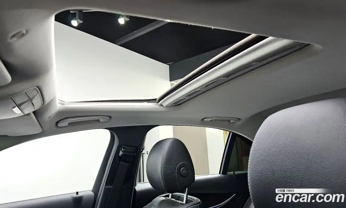 Mercedes-Benz E-Class 2017 2.0 Автомат в Москве № 195018, фото 19