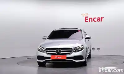 Mercedes-Benz E-Class 2017 2.0 Автомат в Москве № 195018, миниатюра 3