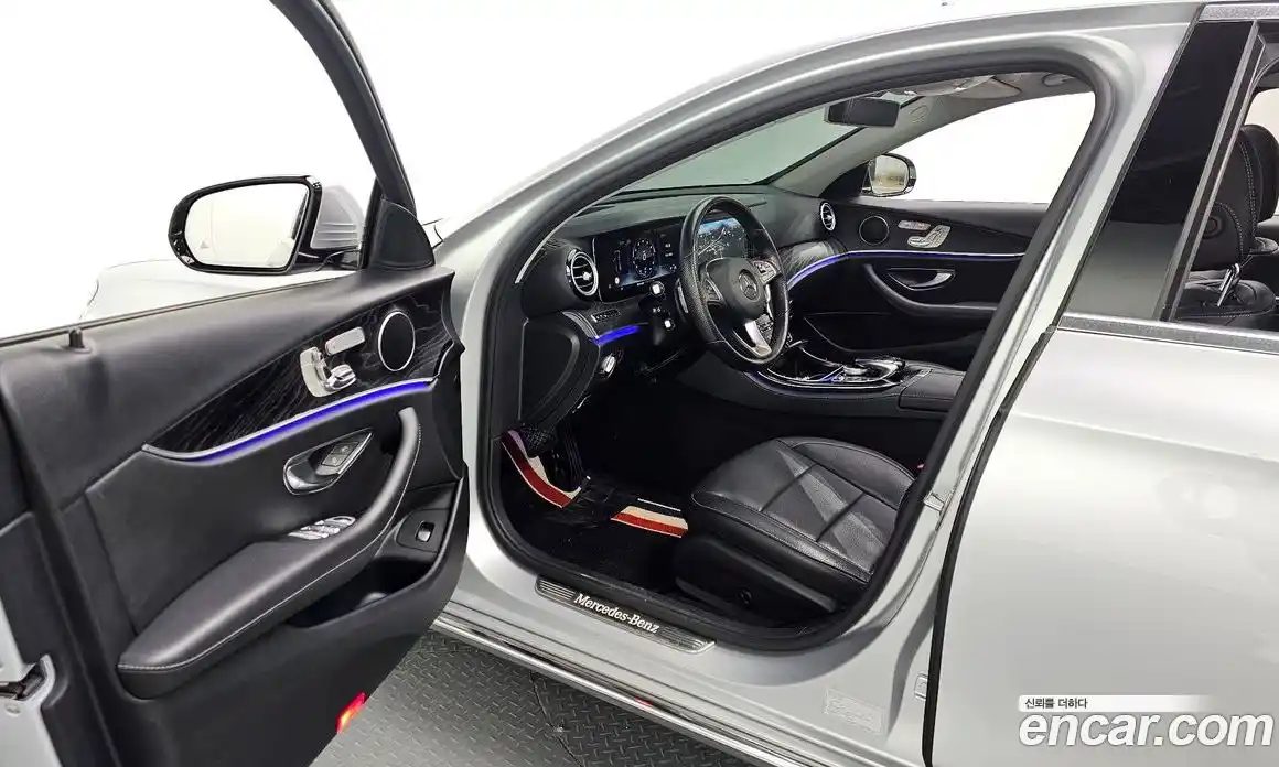 Mercedes-Benz E-Class 2017 2.0 Автомат в Москве № 195018, фото 10