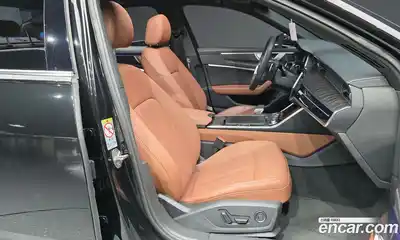 Audi A6 2023 2.0 Автомат в Москве № 196116, миниатюра 11