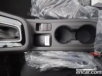 Renault Arkana 2025 1.6 Автомат в Москве № 204497, миниатюра 12