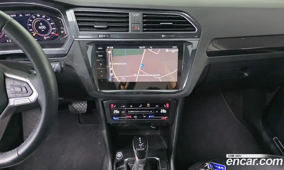 Volkswagen Tiguan 2022 2.0 Автомат в Москве № 232182, фото 15