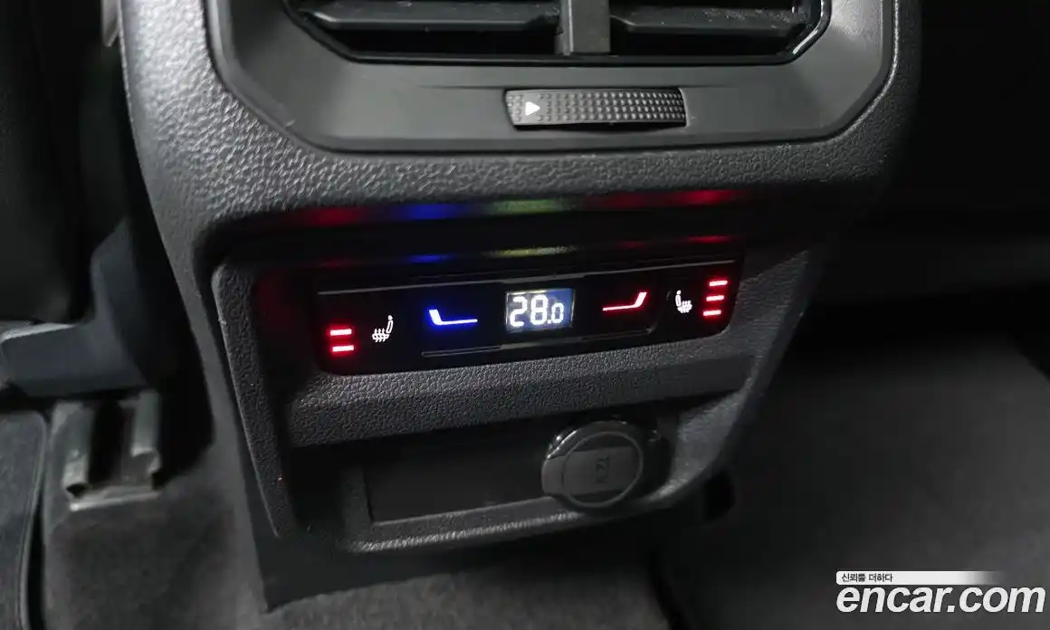 Volkswagen Tiguan 2022 2.0 Автомат в Москве № 232182, фото 18