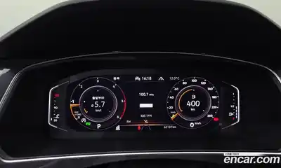 Volkswagen Tiguan 2022 2.0 Автомат в Москве № 232182, миниатюра 8