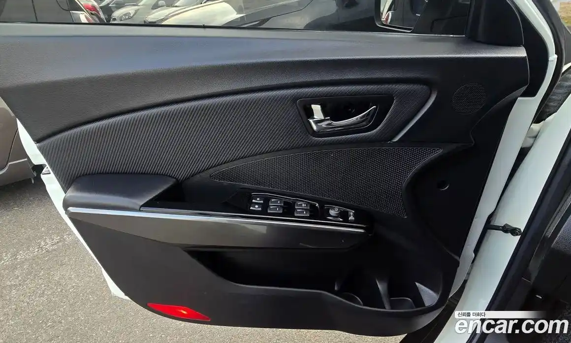 SsangYong TIBOLI 2022 1.5 Автомат в Москве № 35566, фото 14