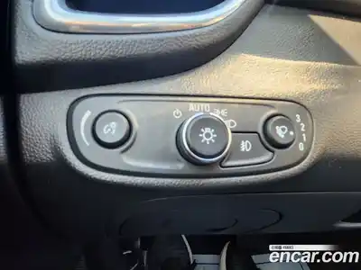 Chevrolet Trax 2017 1.4 Автомат в Москве № 38289, миниатюра 11