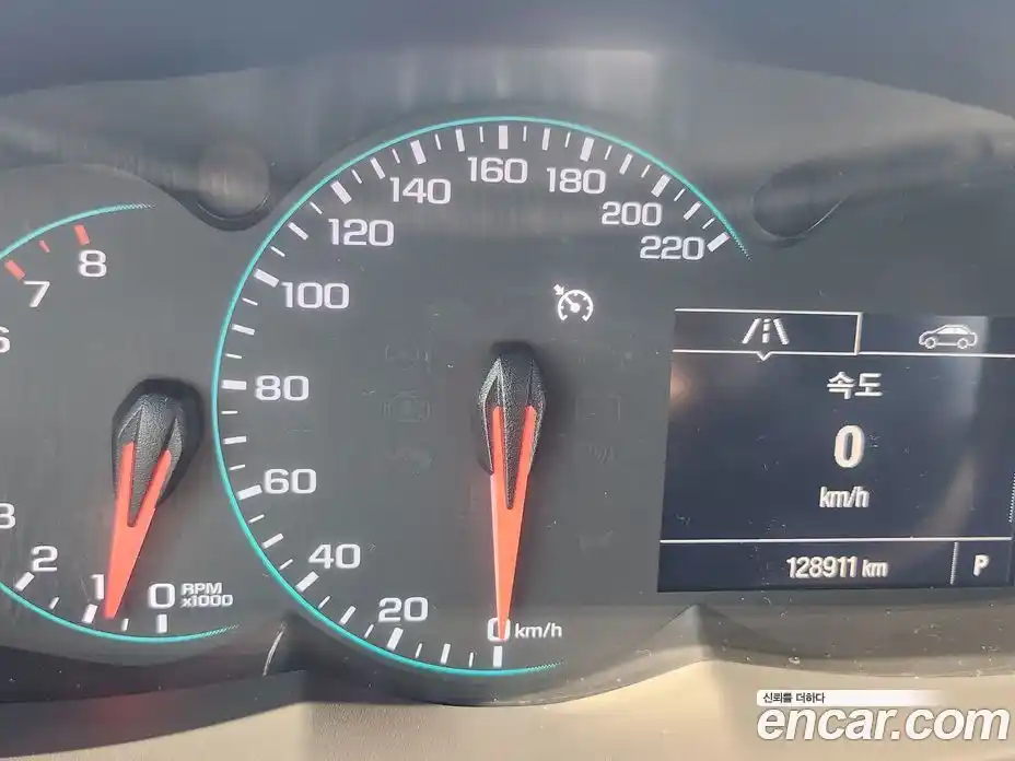 Chevrolet Trax 2017 1.4 Автомат в Москве № 38289, фото 9