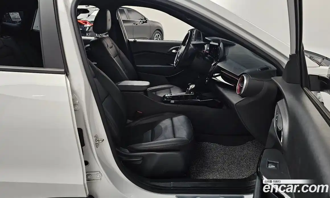 Chevrolet Trax 2023 1.2 гидро в Москве № 539896, фото 11