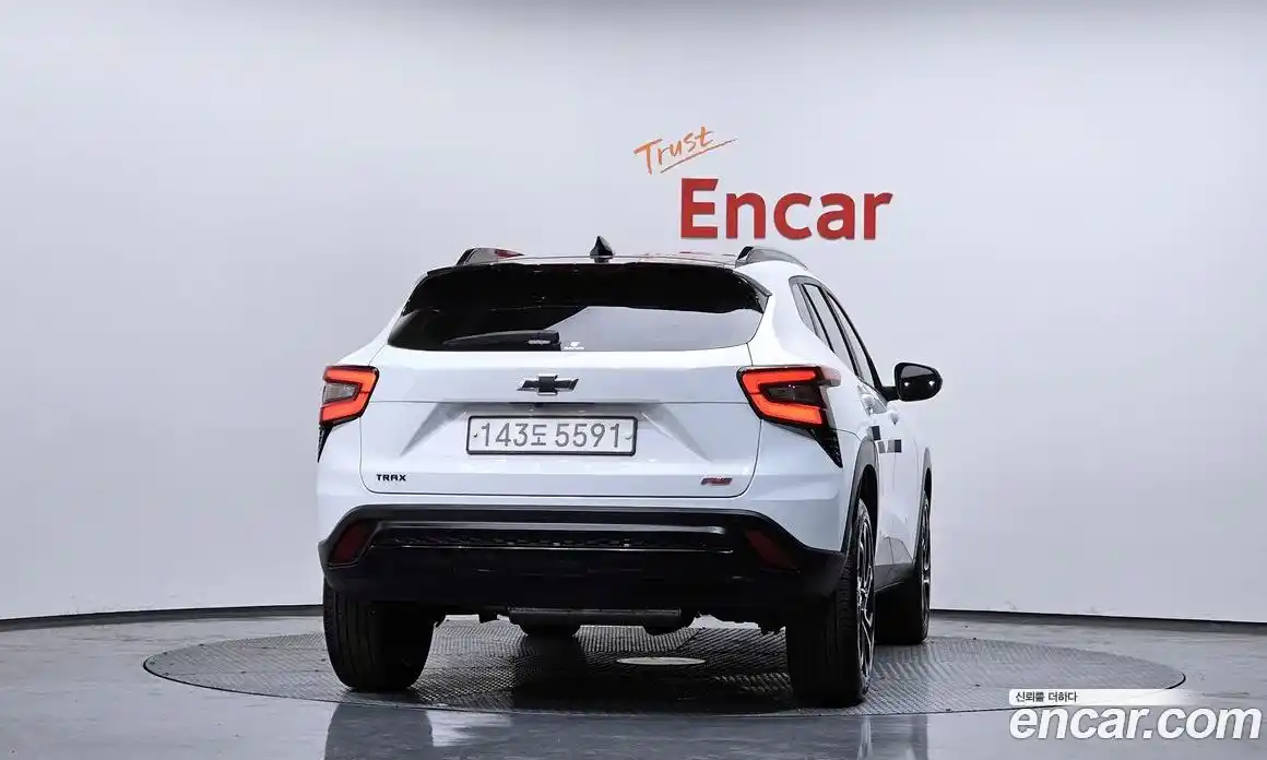 Chevrolet Trax 2023 1.2 гидро в Москве № 539896, фото 4