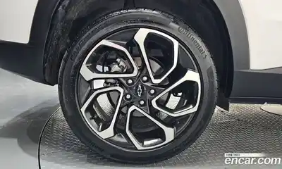 Chevrolet Trax 2023 1.2 гидро в Москве № 539896, миниатюра 5