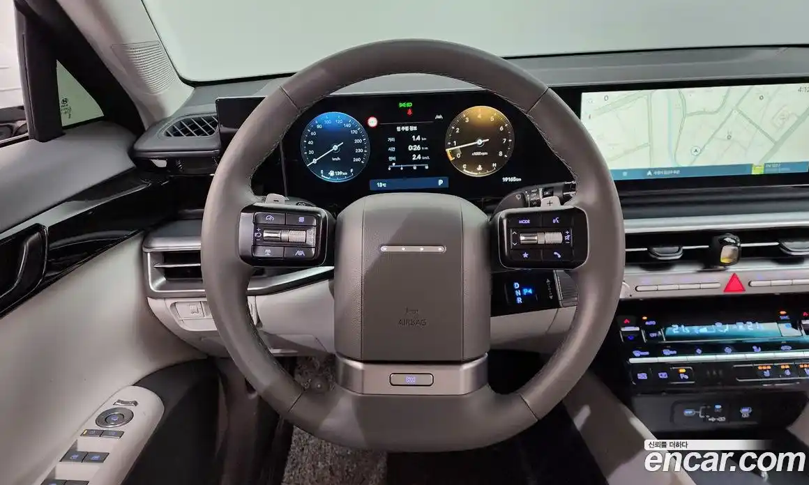 Hyundai Grandeur 2024 2.5 Автомат в Москве № 714220, фото 13