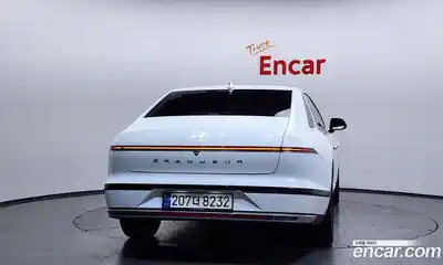 Hyundai Grandeur 2024 2.5 Автомат в Москве № 714220, миниатюра 4