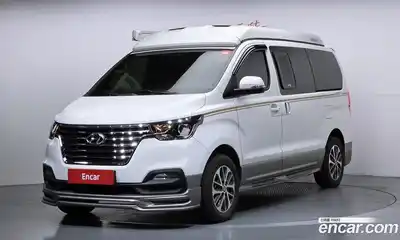 Hyundai Starex, 2021