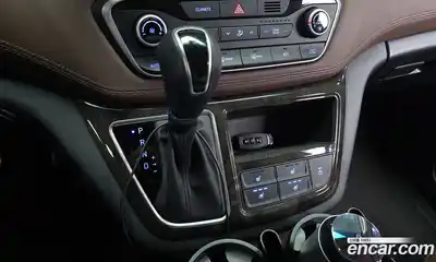 Hyundai Starex 2021 2.5 Автомат в Москве № 714238, миниатюра 9