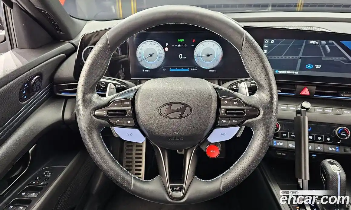 Hyundai Avante 2024 2.0 Автомат в Москве № 714259, фото 13