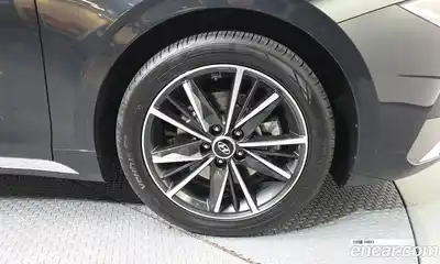 Hyundai Grandeur 2022 2.5 Автомат в Москве № 714595, миниатюра 5