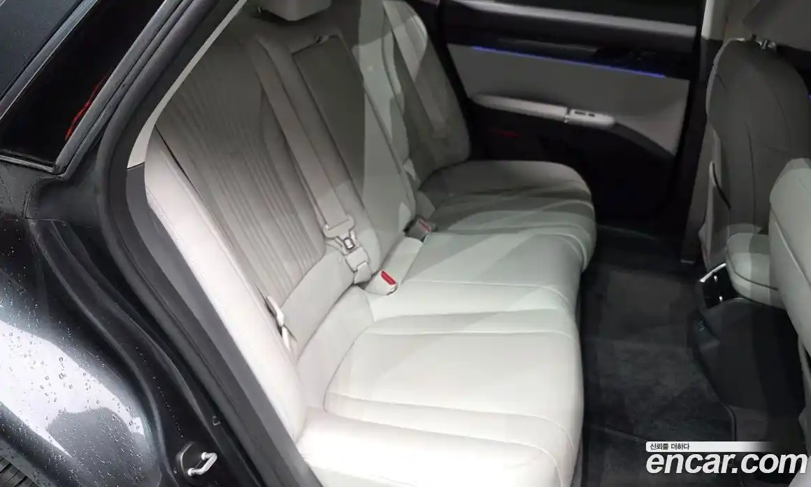 Hyundai Grandeur 2022 3.5 Автомат в Москве № 714622, фото 12