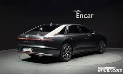 Hyundai Grandeur 2022 3.5 Автомат в Москве № 714622, миниатюра 2