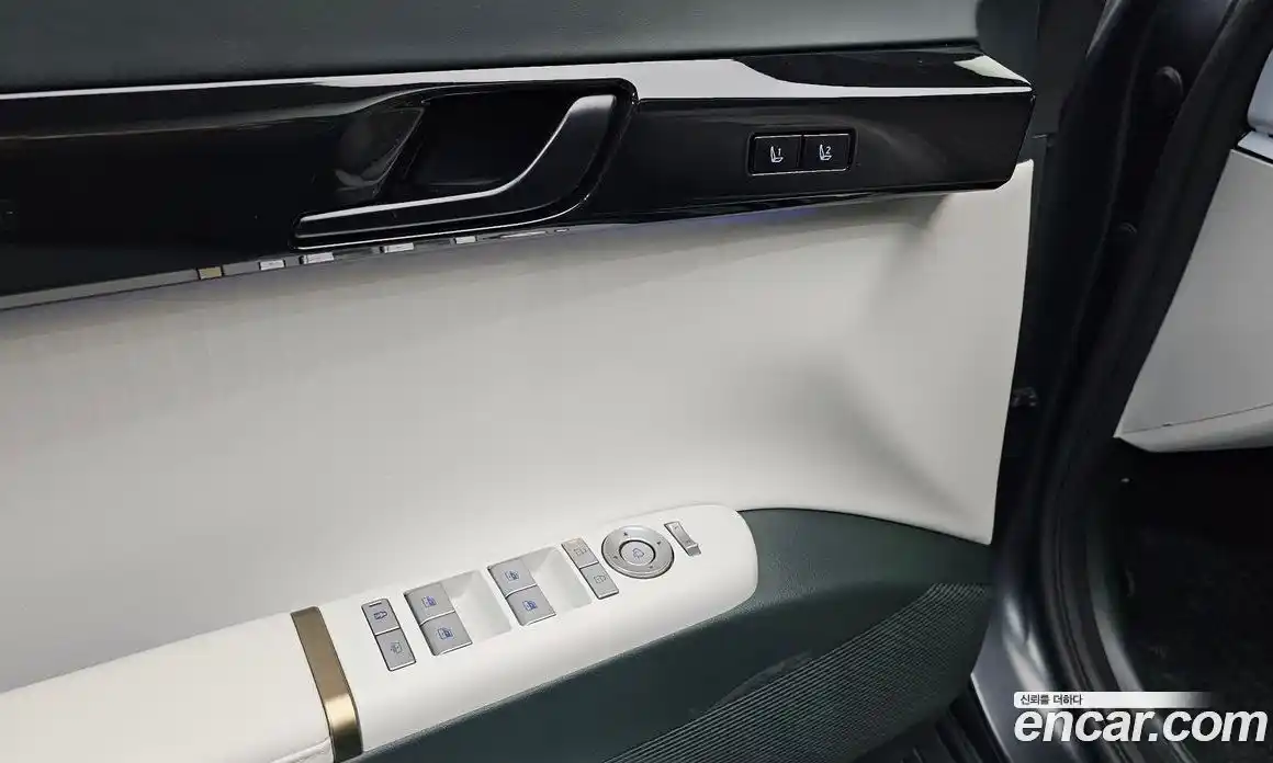 Hyundai Grandeur 2023 3.5 Автомат в Москве № 714932, фото 16