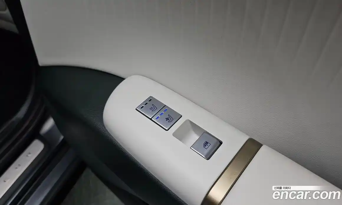 Hyundai Grandeur 2023 3.5 Автомат в Москве № 714932, фото 18