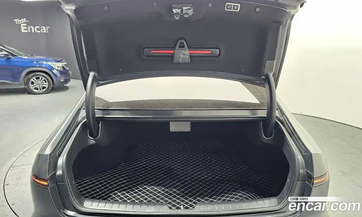 Hyundai Grandeur 2023 3.5 Автомат в Москве № 714932, фото 20