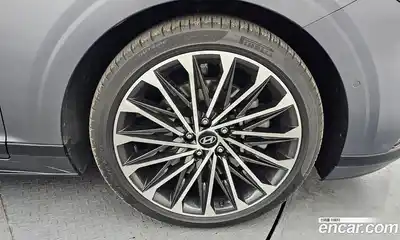 Hyundai Grandeur 2023 3.5 Автомат в Москве № 714932, миниатюра 5