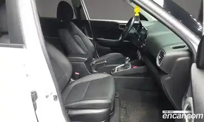 Hyundai Venue 2021 1.6 Автомат в Москве № 715054, миниатюра 11