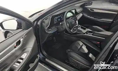 Hyundai Grandeur 2022 2.5 Автомат в Москве № 715085, миниатюра 11