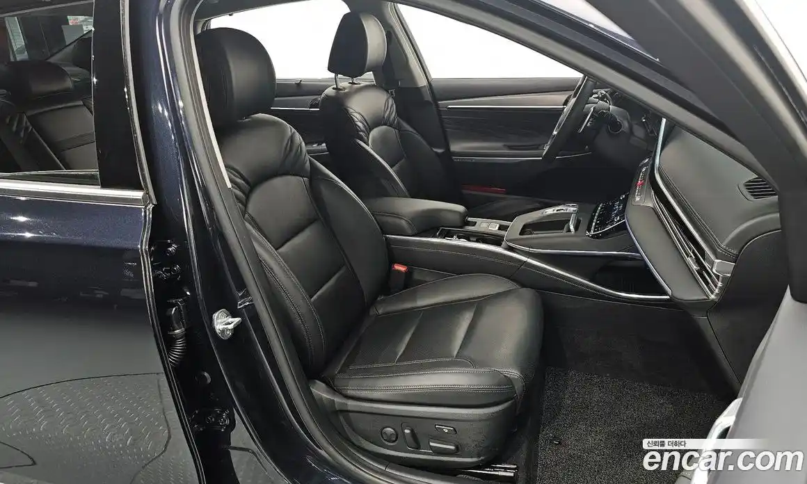 Hyundai Grandeur 2022 2.5 Автомат в Москве № 715085, фото 10