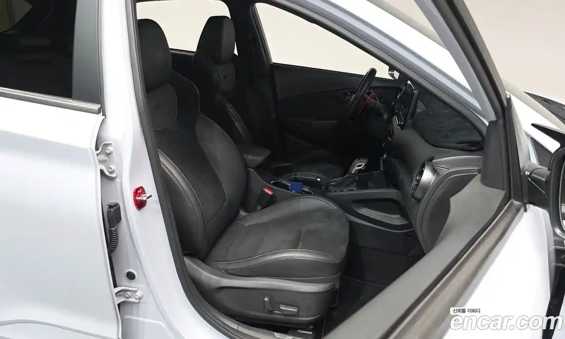 Hyundai Kona 2023 2.0 Автомат в Москве № 715238, фото 10