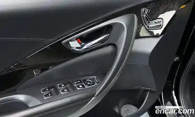 Hyundai Grandeur 2017 3.0 Автомат в Москве № 715337, миниатюра 11