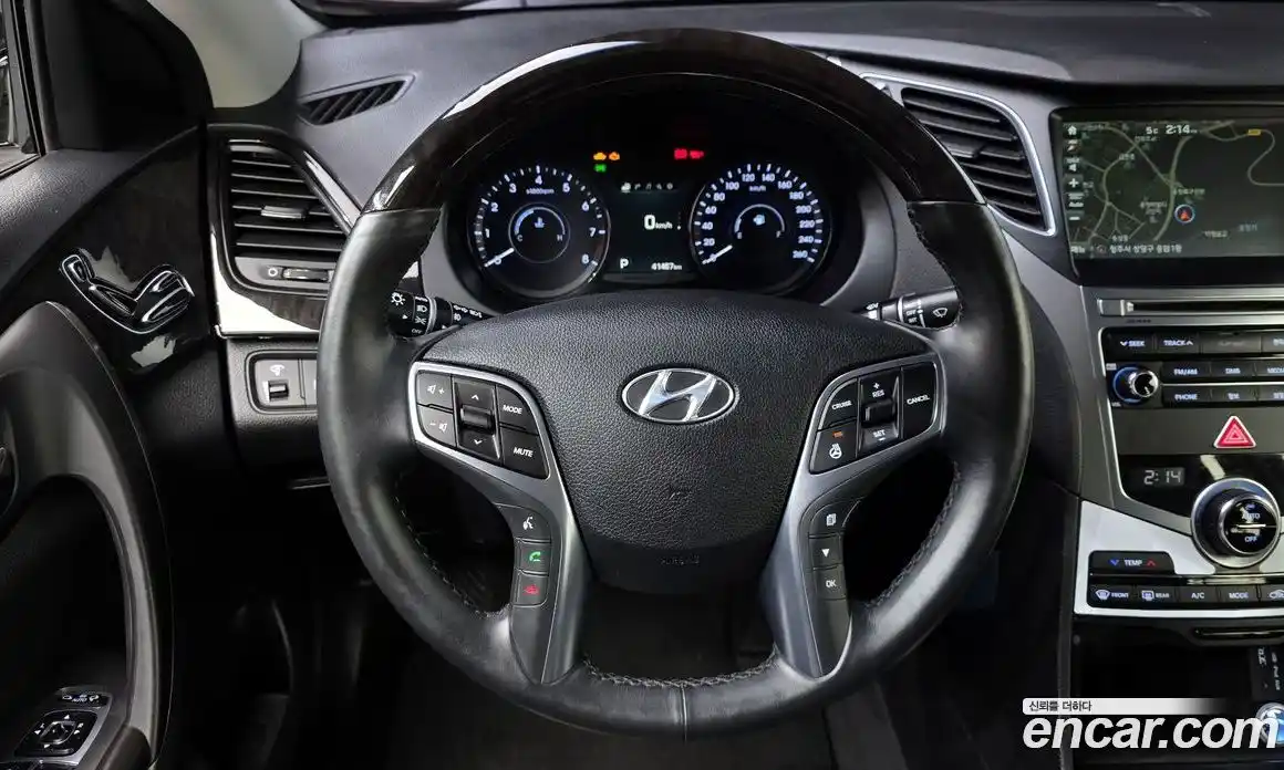 Hyundai Grandeur 2017 3.0 Автомат в Москве № 715337, фото 16