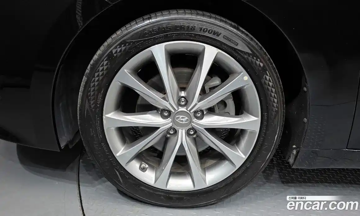 Hyundai Grandeur 2017 3.0 Автомат в Москве № 715337, фото 5