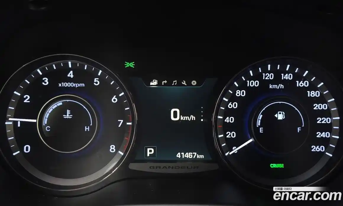 Hyundai Grandeur 2017 3.0 Автомат в Москве № 715337, фото 8