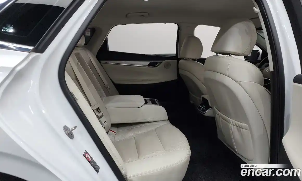 Hyundai Grandeur 2023 2.5 Автомат в Москве № 715437, фото 11