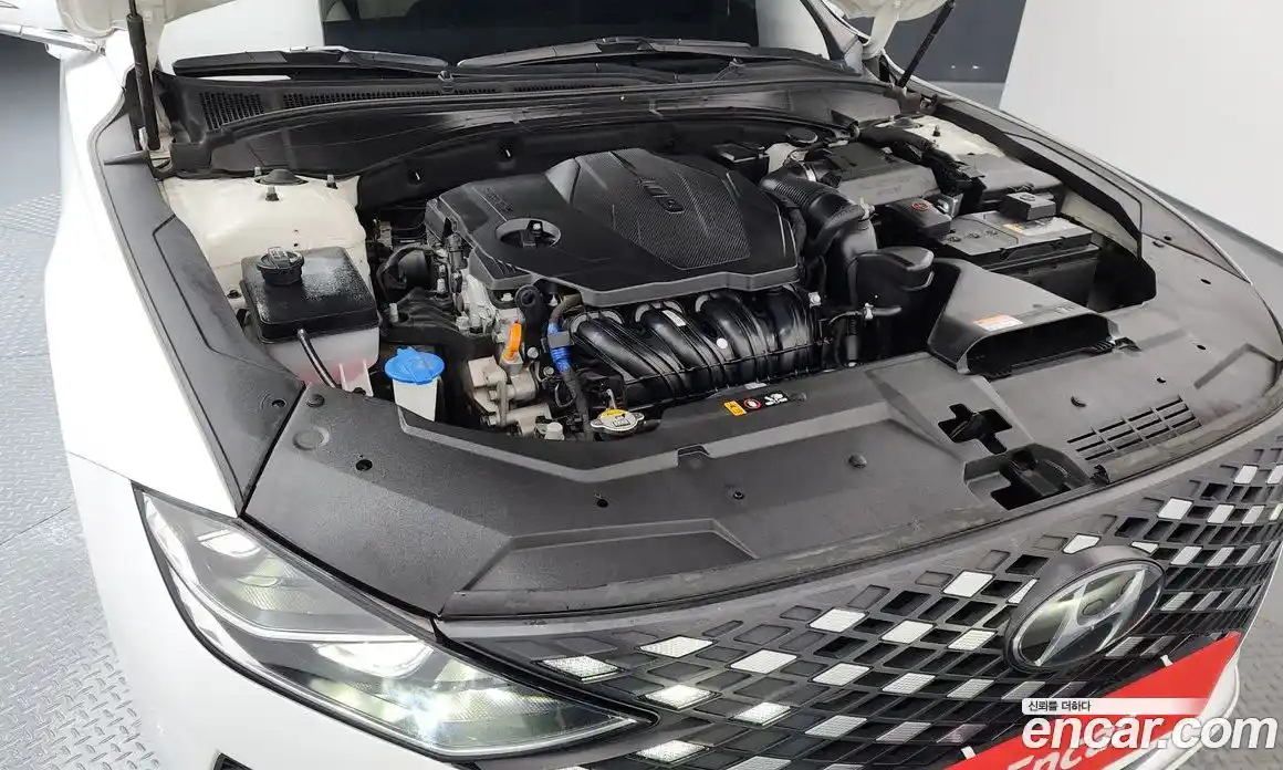 Hyundai Grandeur 2023 2.5 Автомат в Москве № 715437, фото 5