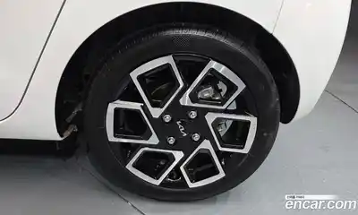 Kia Ray 2024 1.0 Автомат в Москве № 715882, миниатюра 4