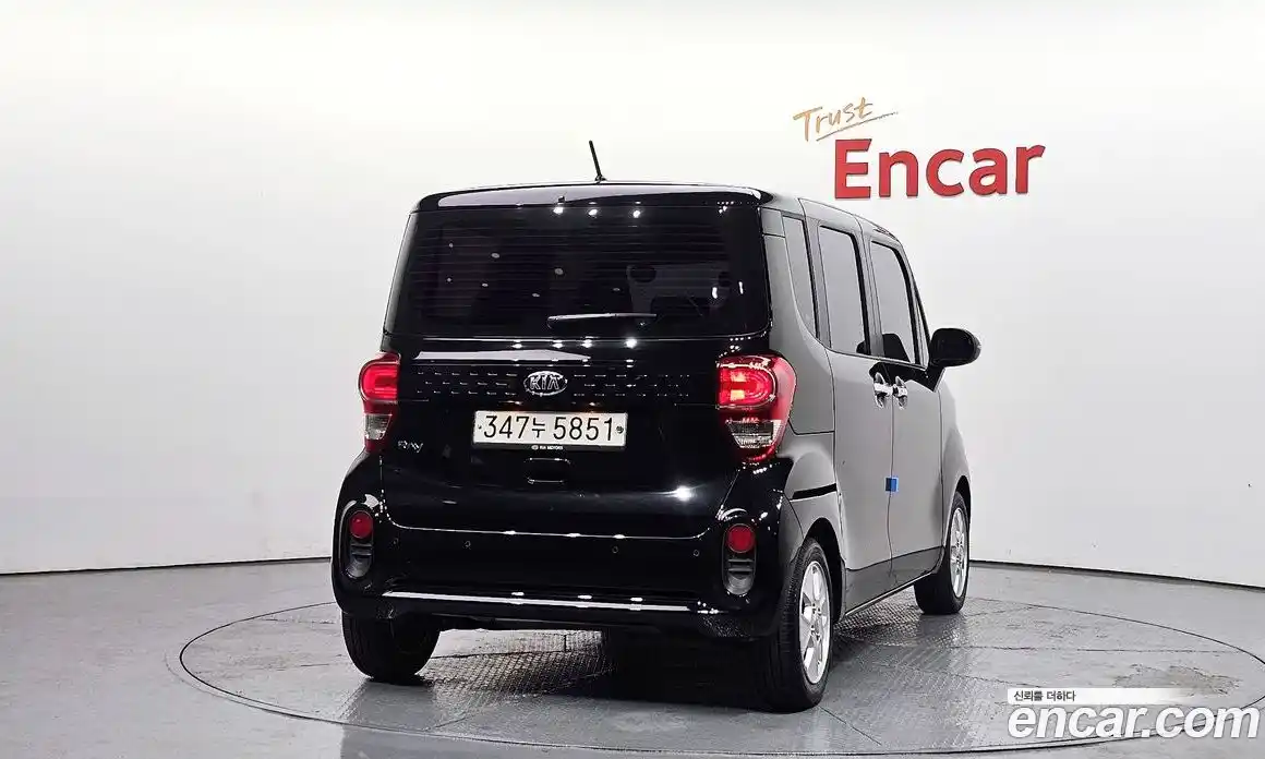 Kia Ray 2020 1.0 Автомат в Москве № 715925, фото 4